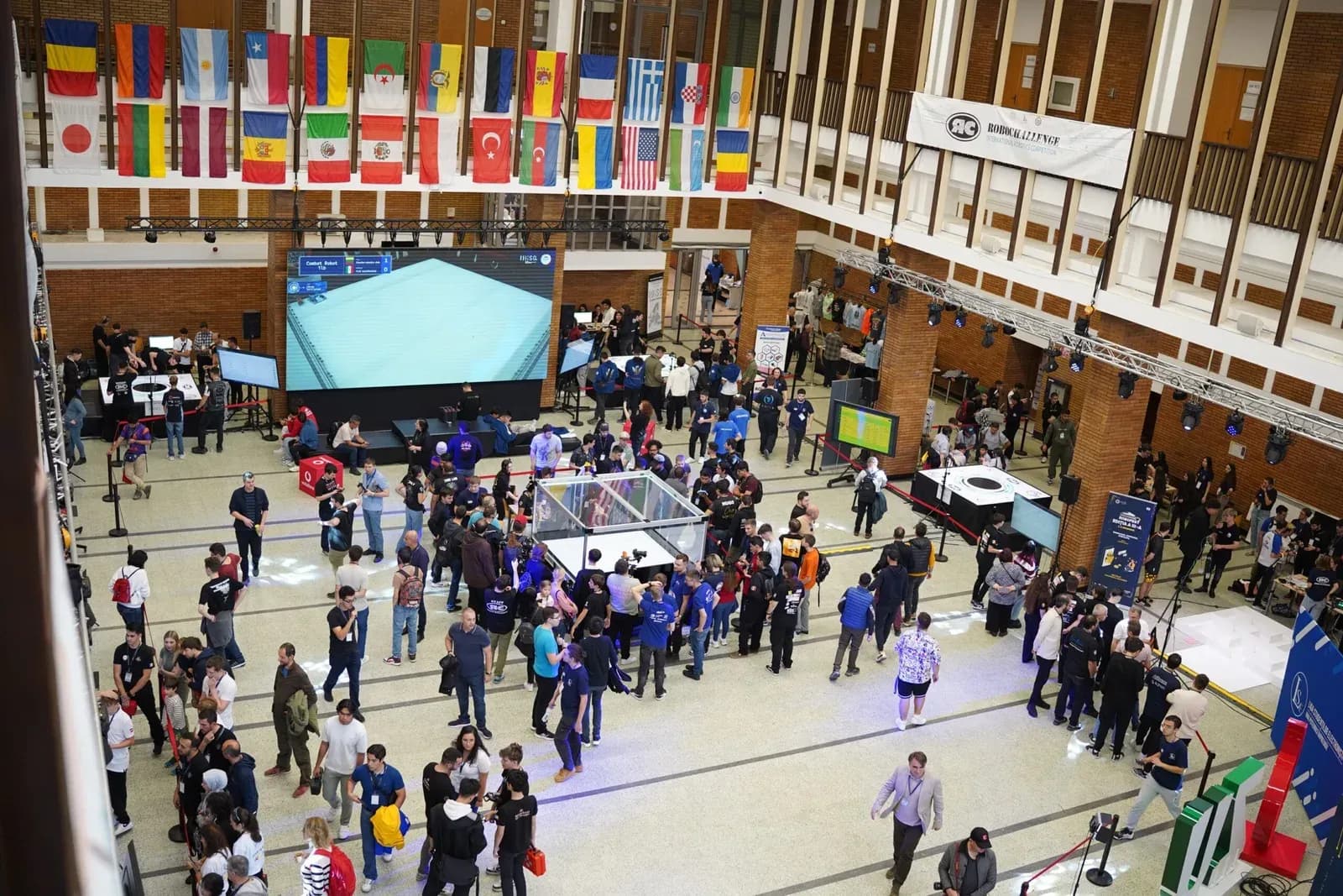 Festivalul de robotică Robofest revine la POLITEHNICA București între 30 octombrie și 1 noiembrie