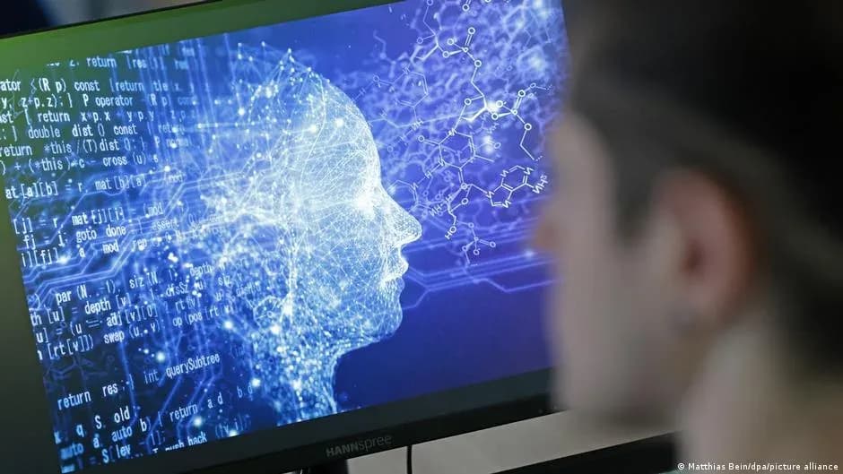 Ce se întâmplă când vorbim cu inteligența artificială: între reflexia propriilor idei și iluzia unei relații