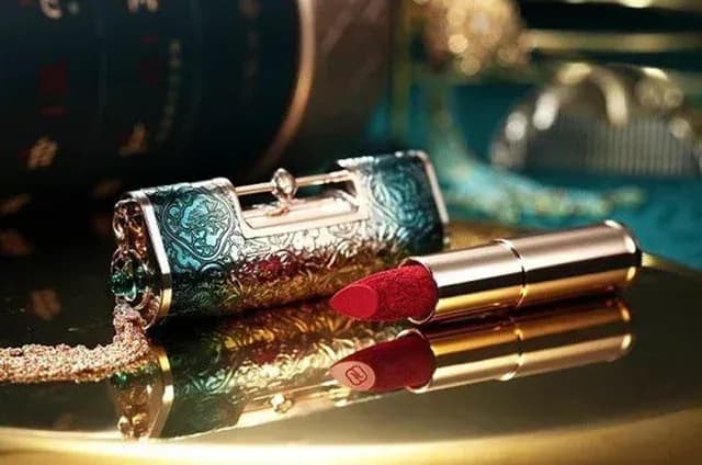 Brandurile chinezești de cosmetice intră pe piețele din SUA și Europa după consolidarea vânzărilor interne