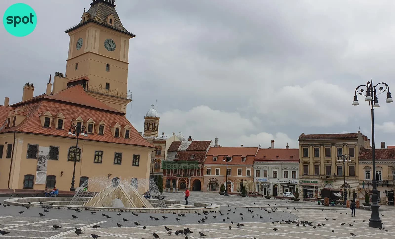 Presiunea turismului în Sibiu și Brașov: riscul „turistificării” și efectele aglomerației